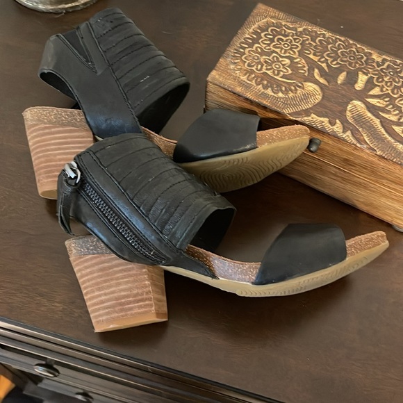 NWOT Sofft leather sandals - size 8 - Picture 4 of 9